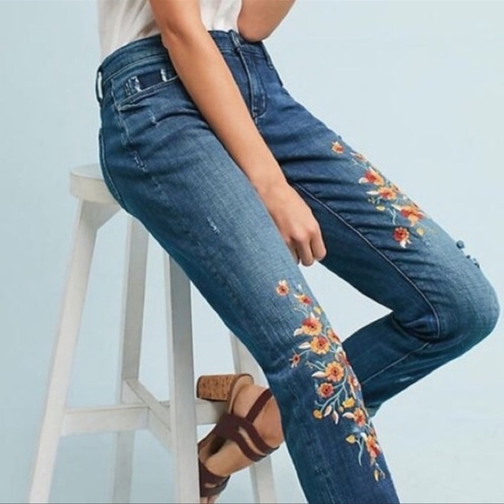 Anthropologie Pilcro Floral Embroidered Jeans